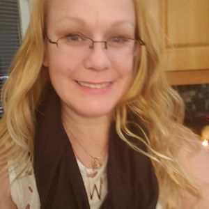 Meet your Posher, Wendy